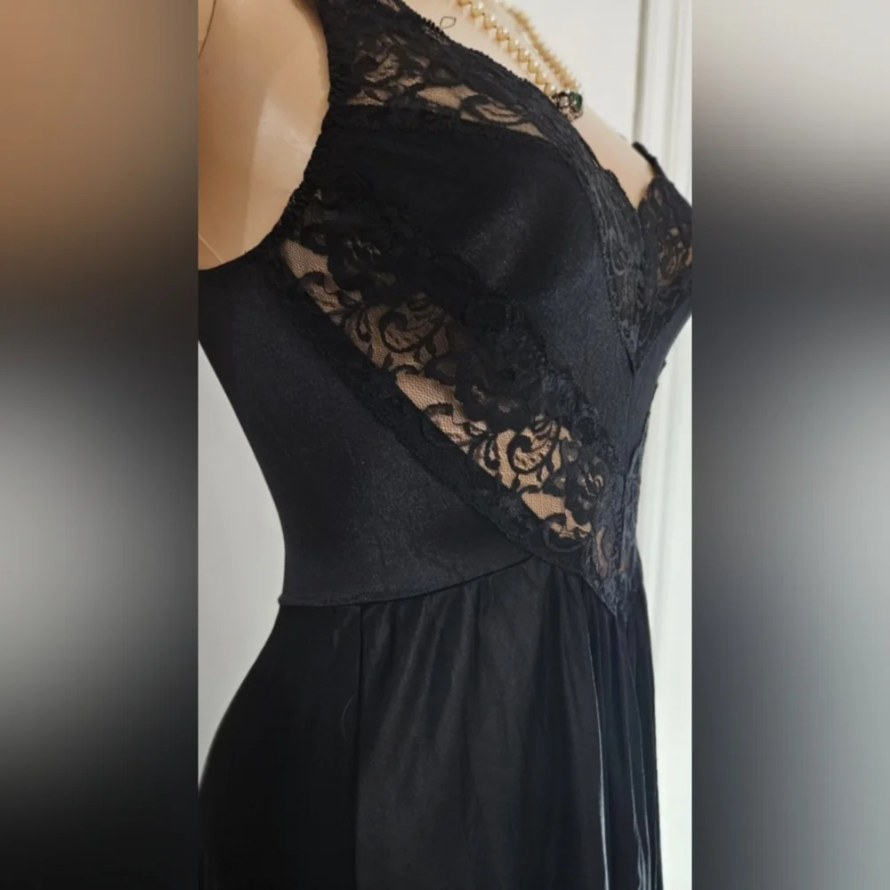 Undercover Black Lace Chemise